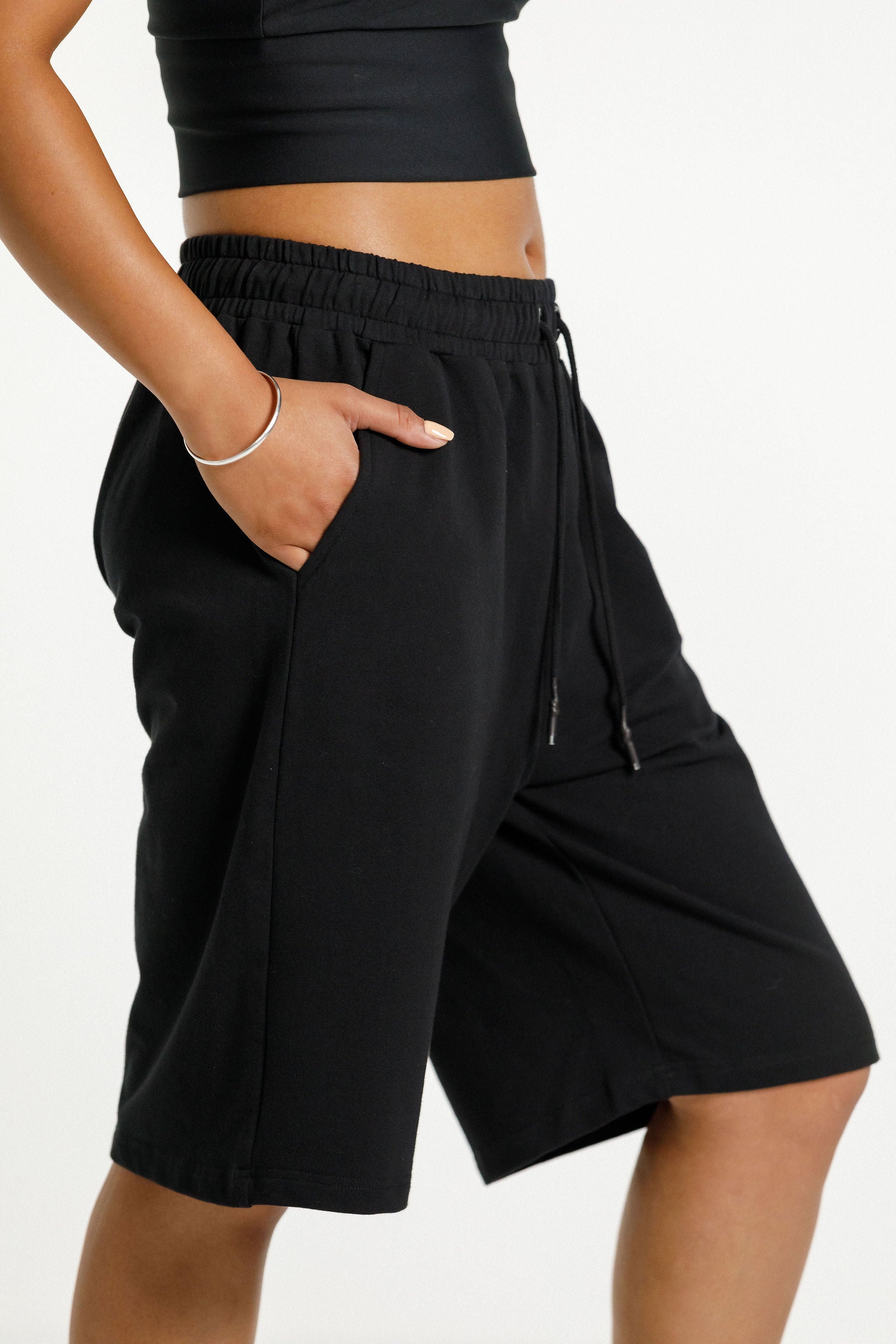 Long Sweat Shorts | Black