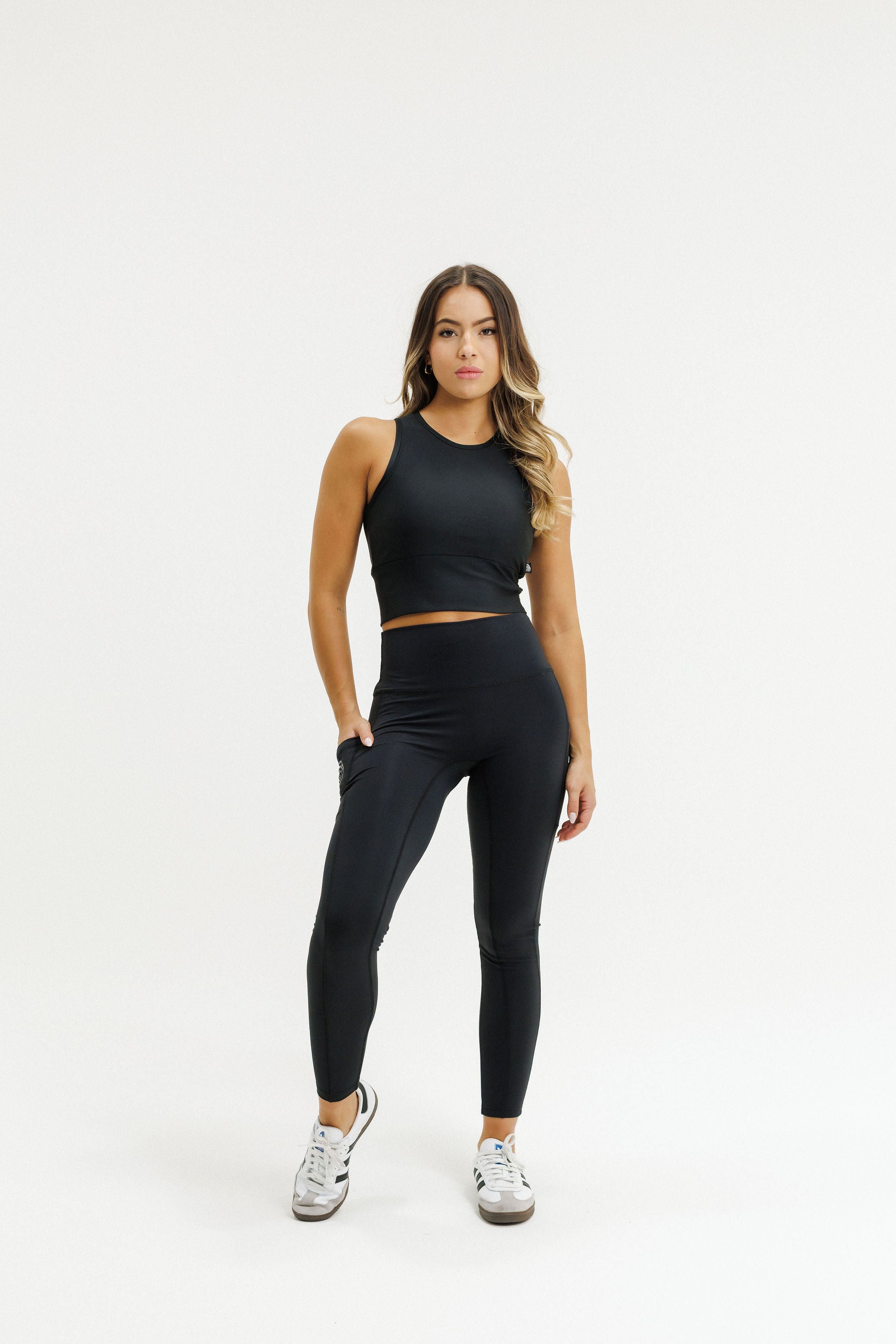 Ryker Legging - Black with Black Rose