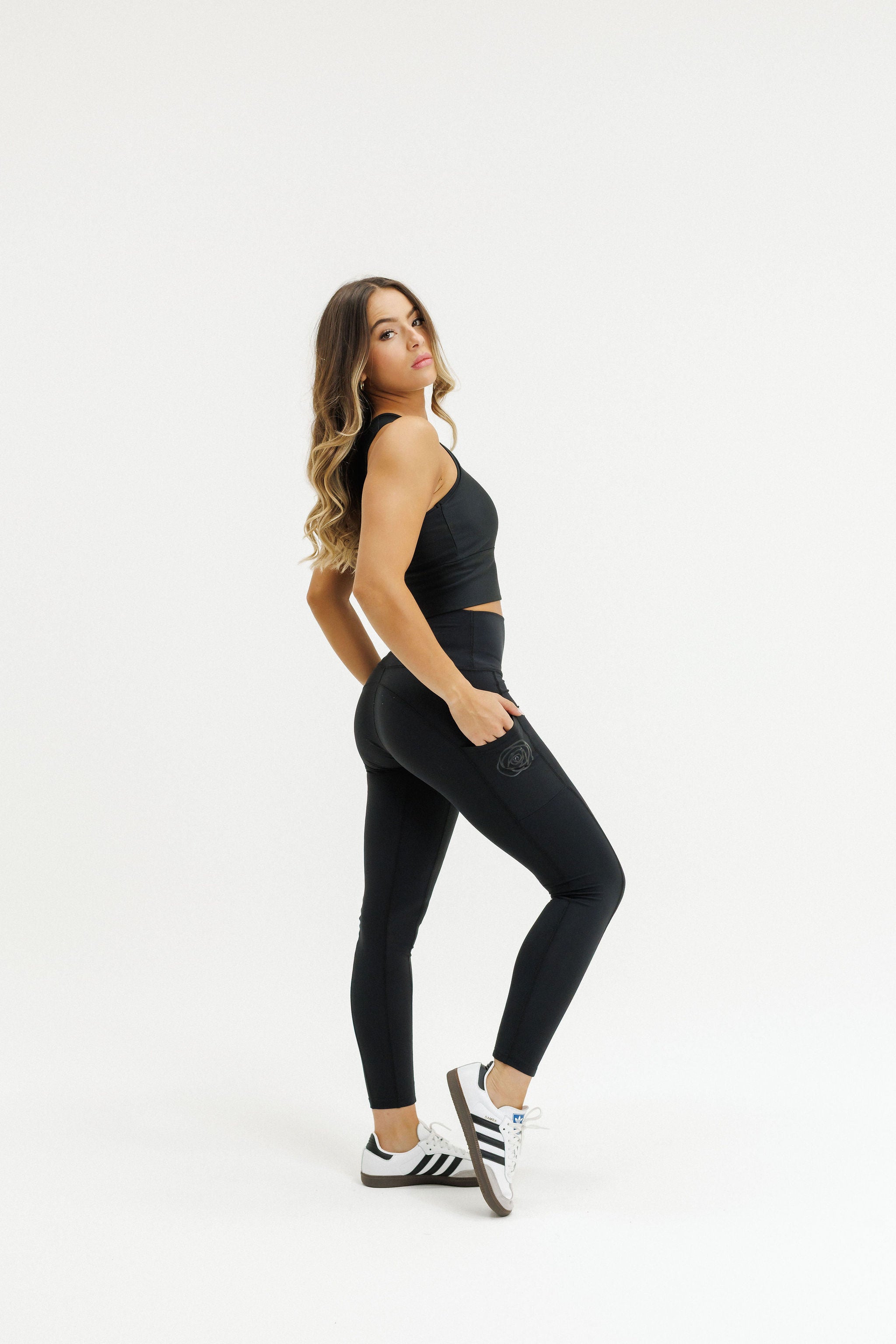 Ryker Legging - Black with Black Rose