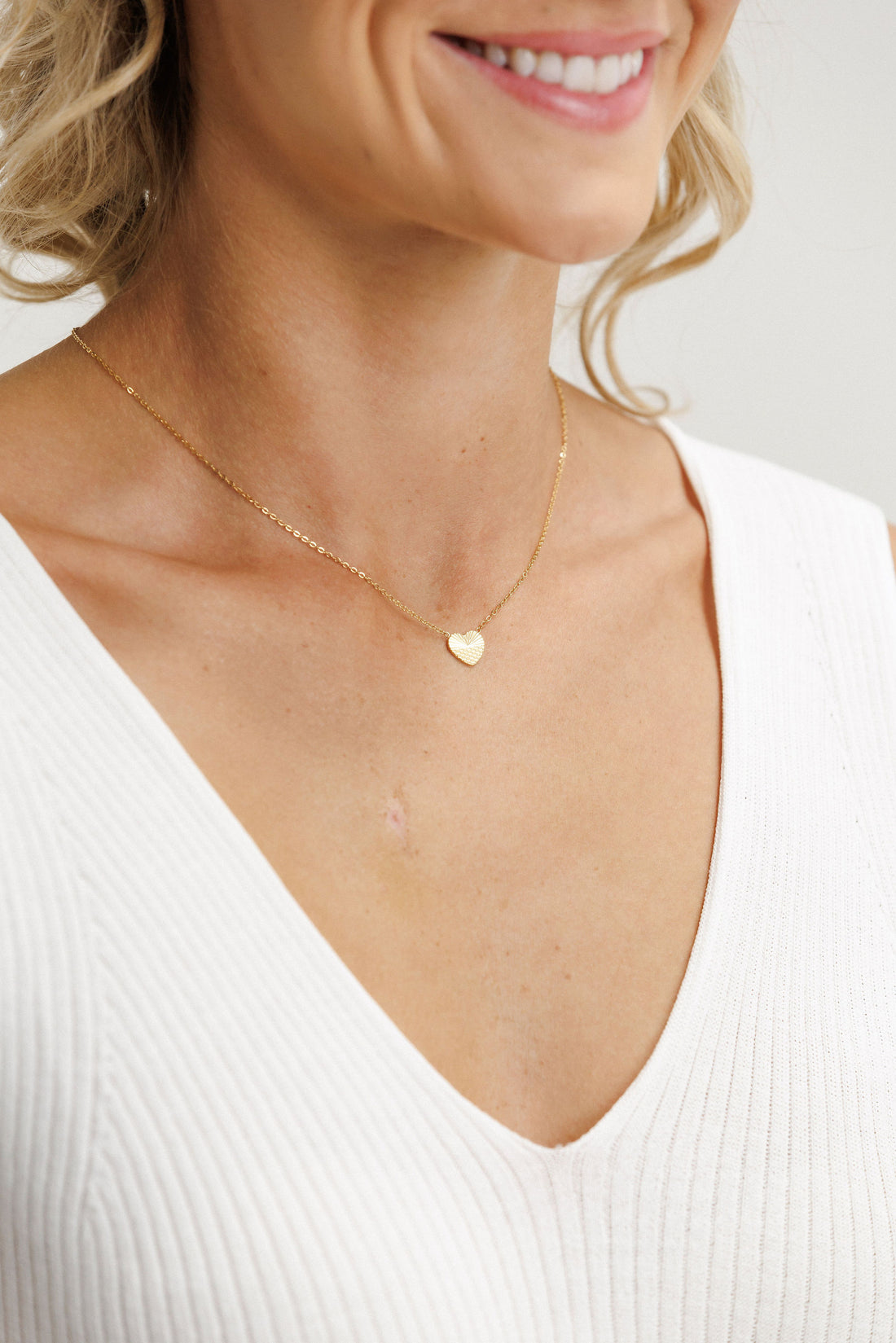 LULU NECKLACE - Gold