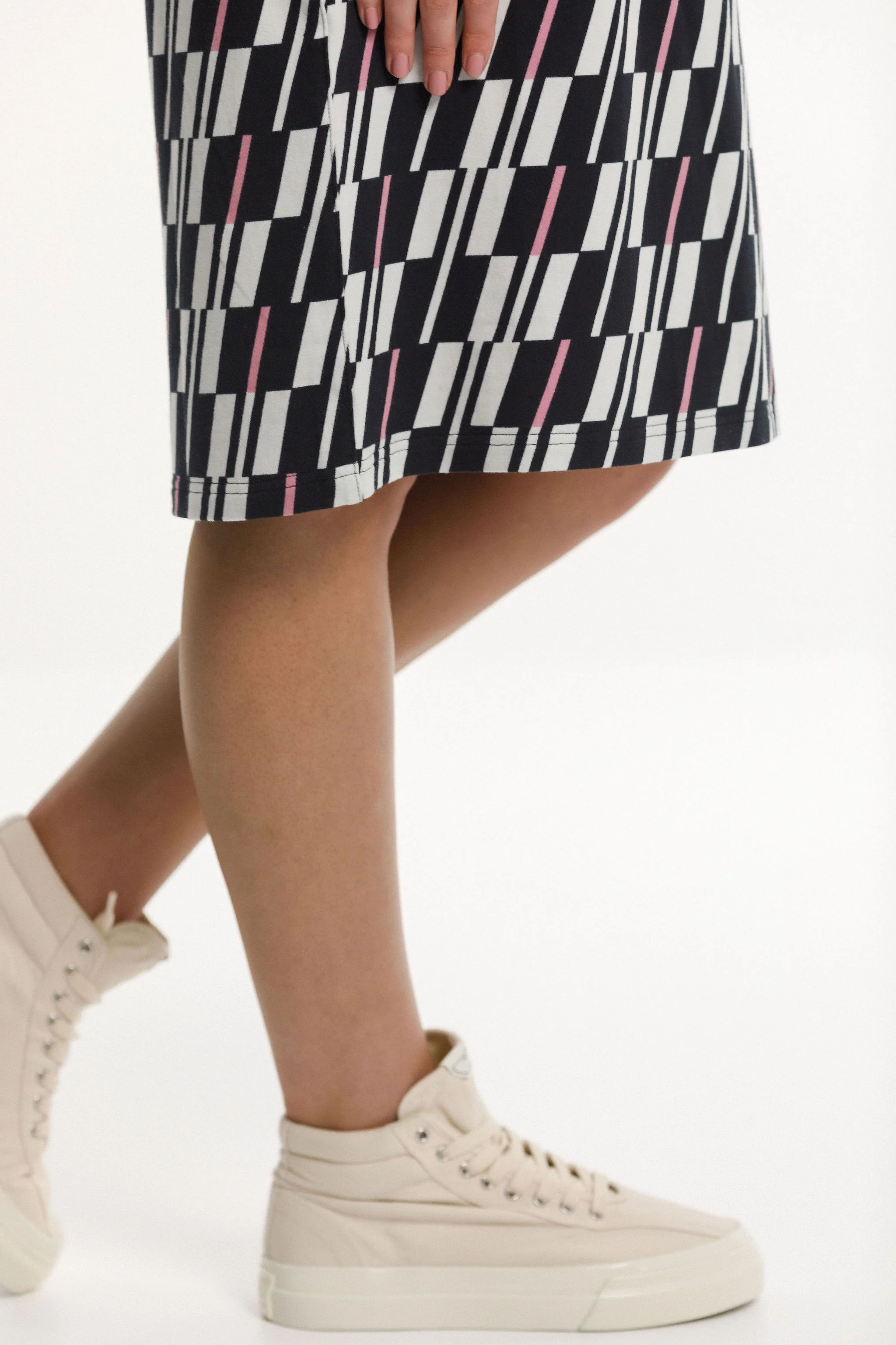 Foxy Dress | Net Print