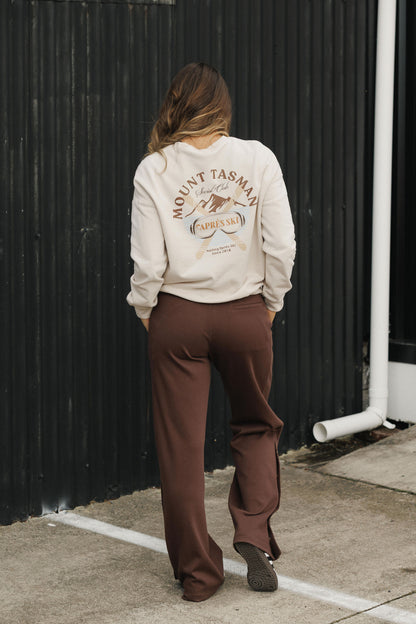 Dakota Crew | Mount Tasman in Bone