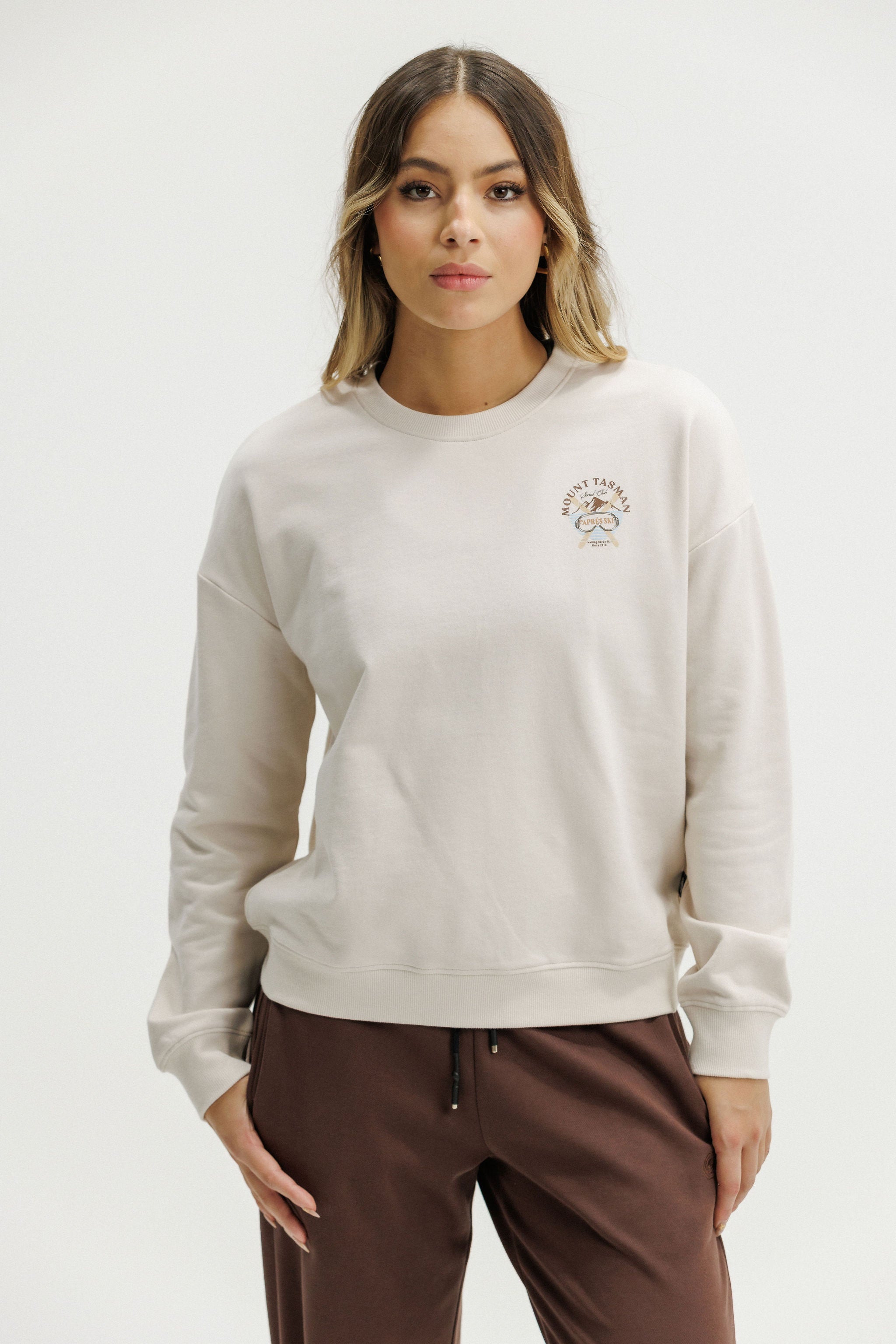 Dakota Crew | Mount Tasman in Bone